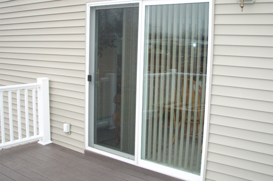 Yreka-screen-door-repair